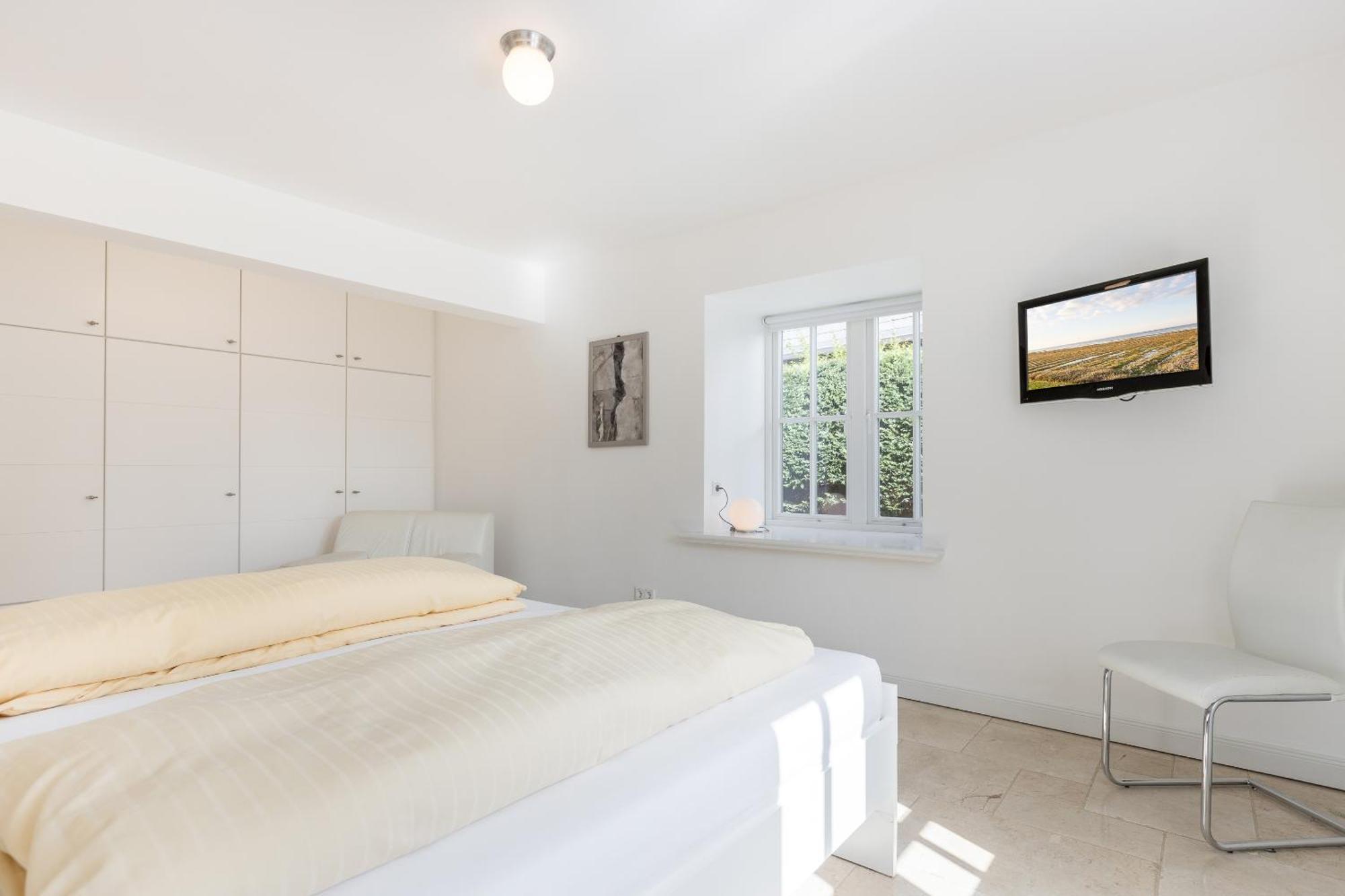 White Pearl Eg Apartment *